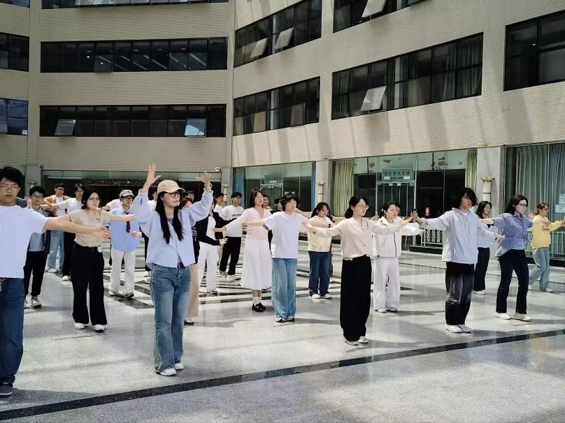 看球吧官方线路