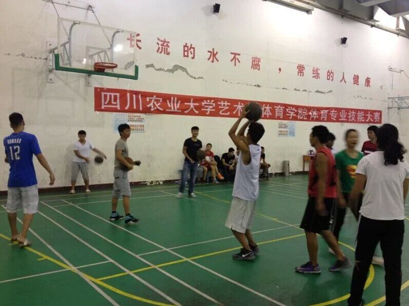 看球吧超级联赛图片